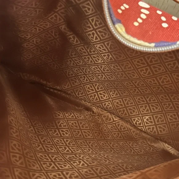 Relic Red and Brown Floral Shoulder Bag - Picture 5 of 8